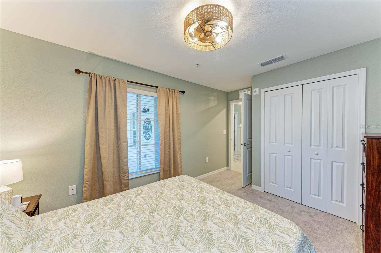 Image 35 of 93 For 12390 Wellen Golf Street 203