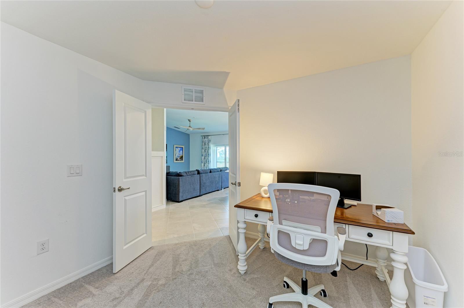 Image 38 of 93 For 12390 Wellen Golf Street 203