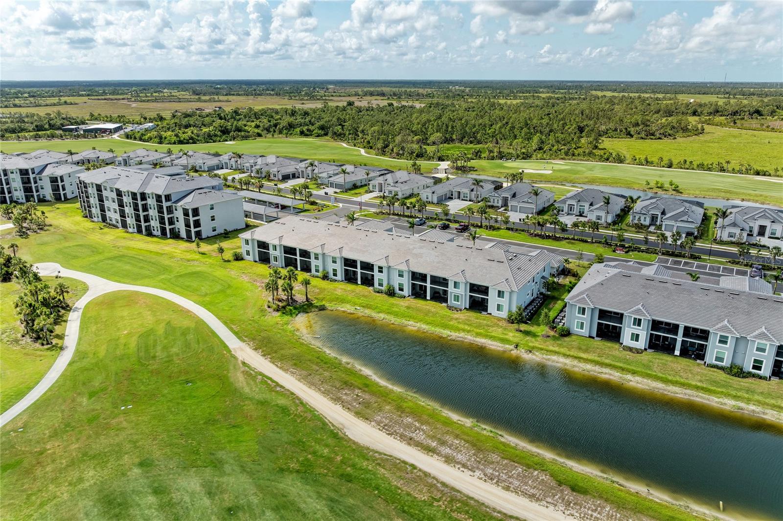 Image 4 of 93 For 12390 Wellen Golf Street 203