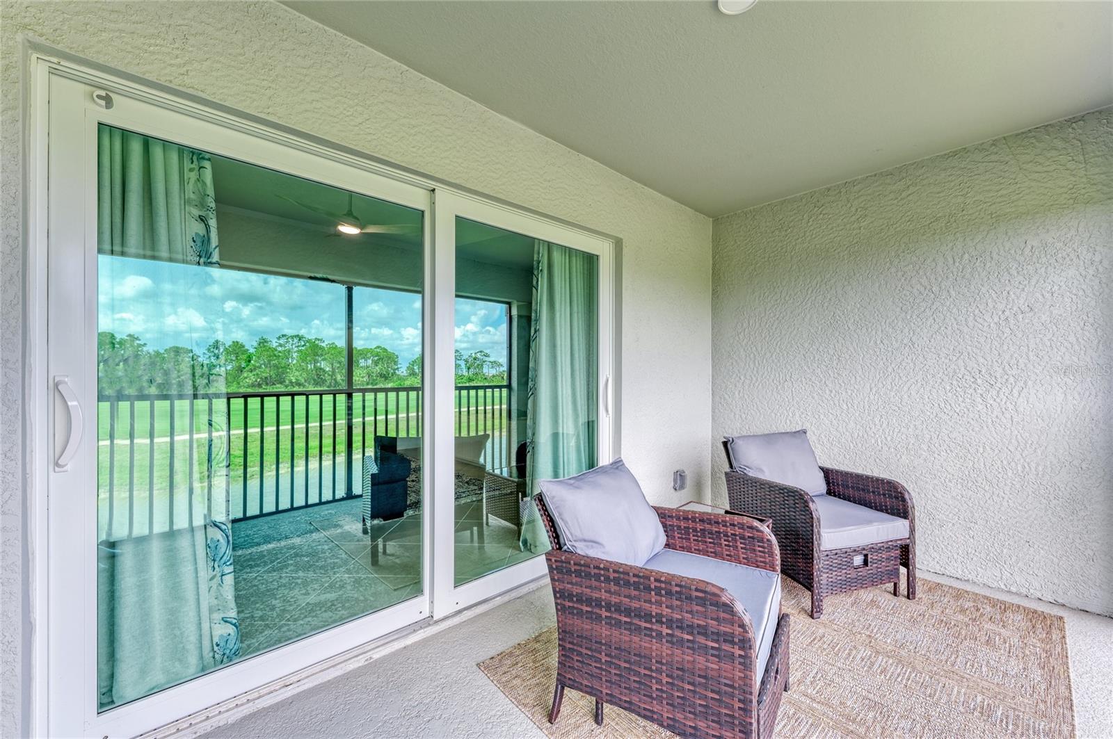 Image 40 of 93 For 12390 Wellen Golf Street 203