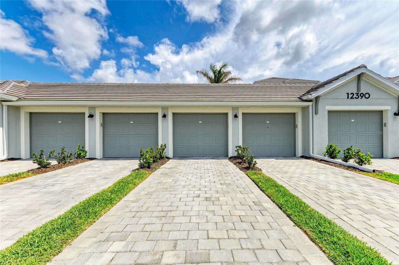Image 45 of 93 For 12390 Wellen Golf Street 203