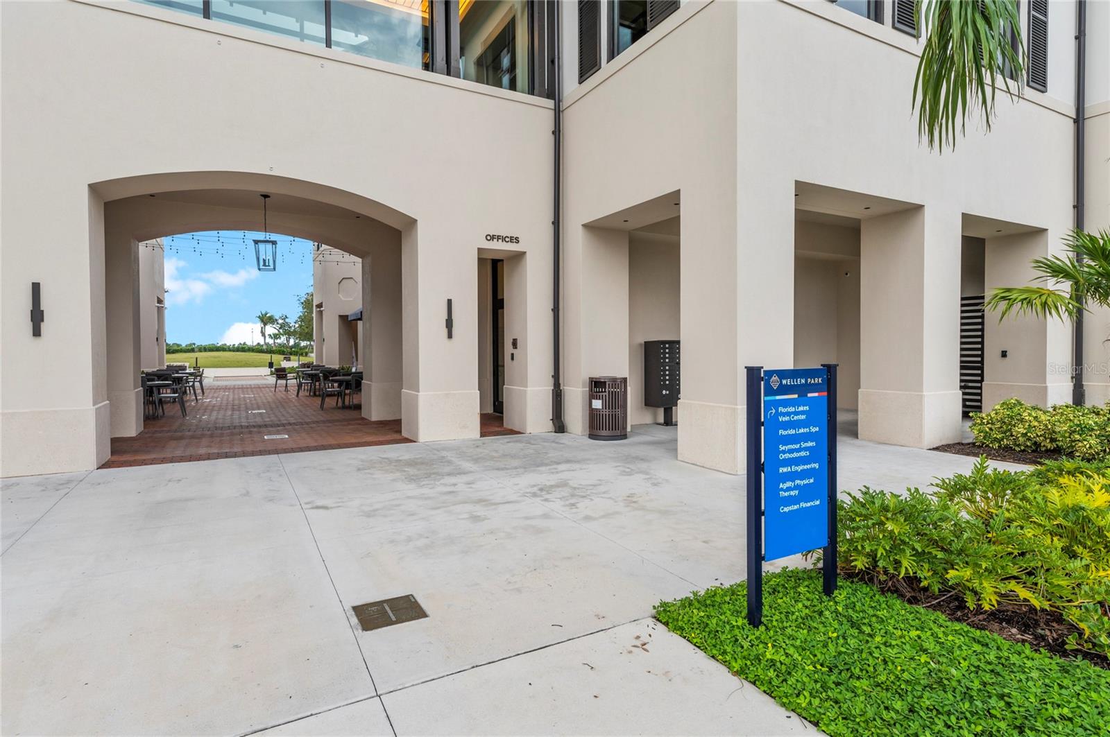Image 70 of 93 For 12390 Wellen Golf Street 203