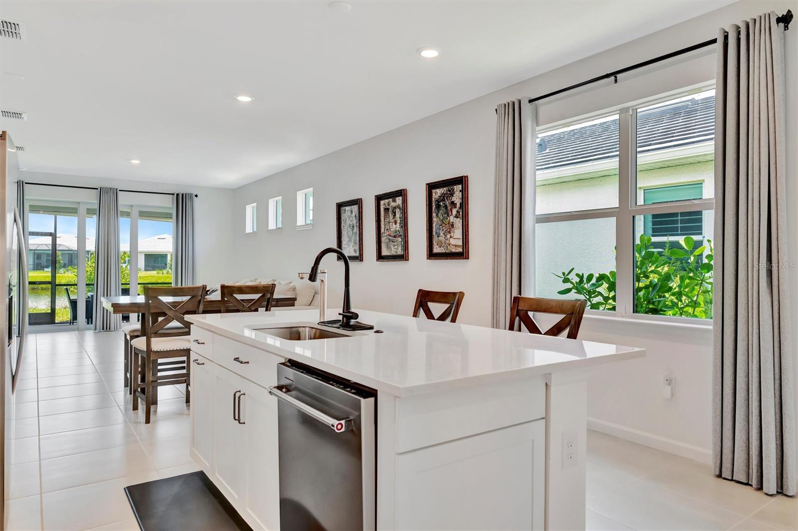 Image 22 of 75 For 10367 Abaco Falls Drive