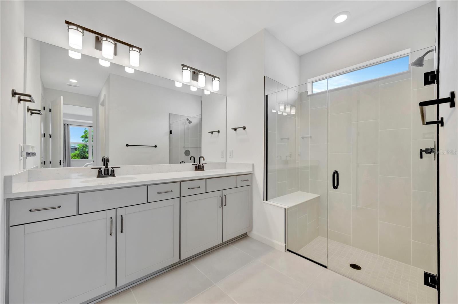 Image 31 of 75 For 10367 Abaco Falls Drive
