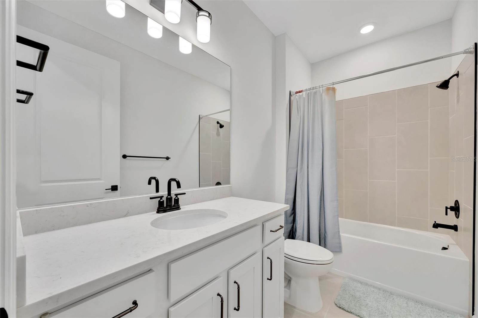 Image 37 of 75 For 10367 Abaco Falls Drive
