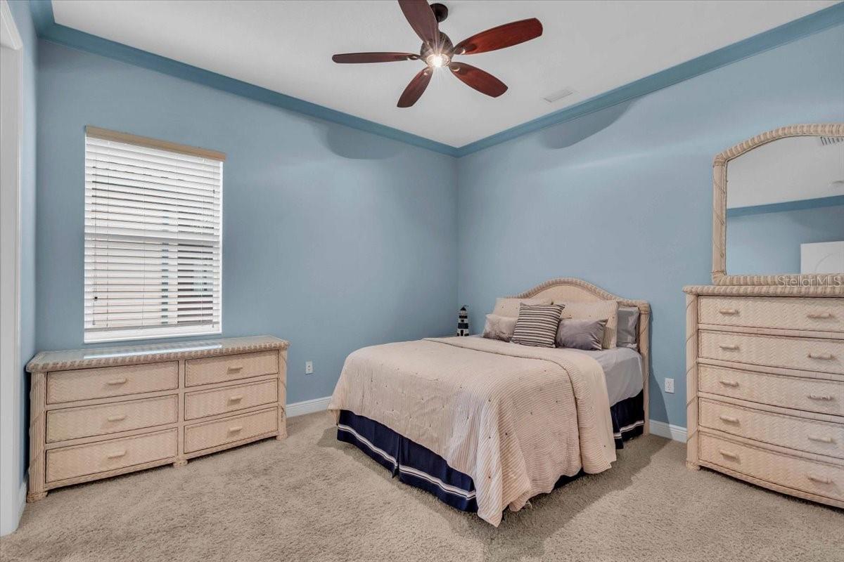 Image 30 of 53 For 6918 73rd Court E