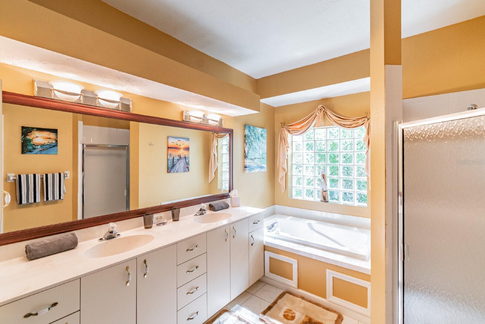 Image 34 of 59 For 4974 Cedar Oak Way