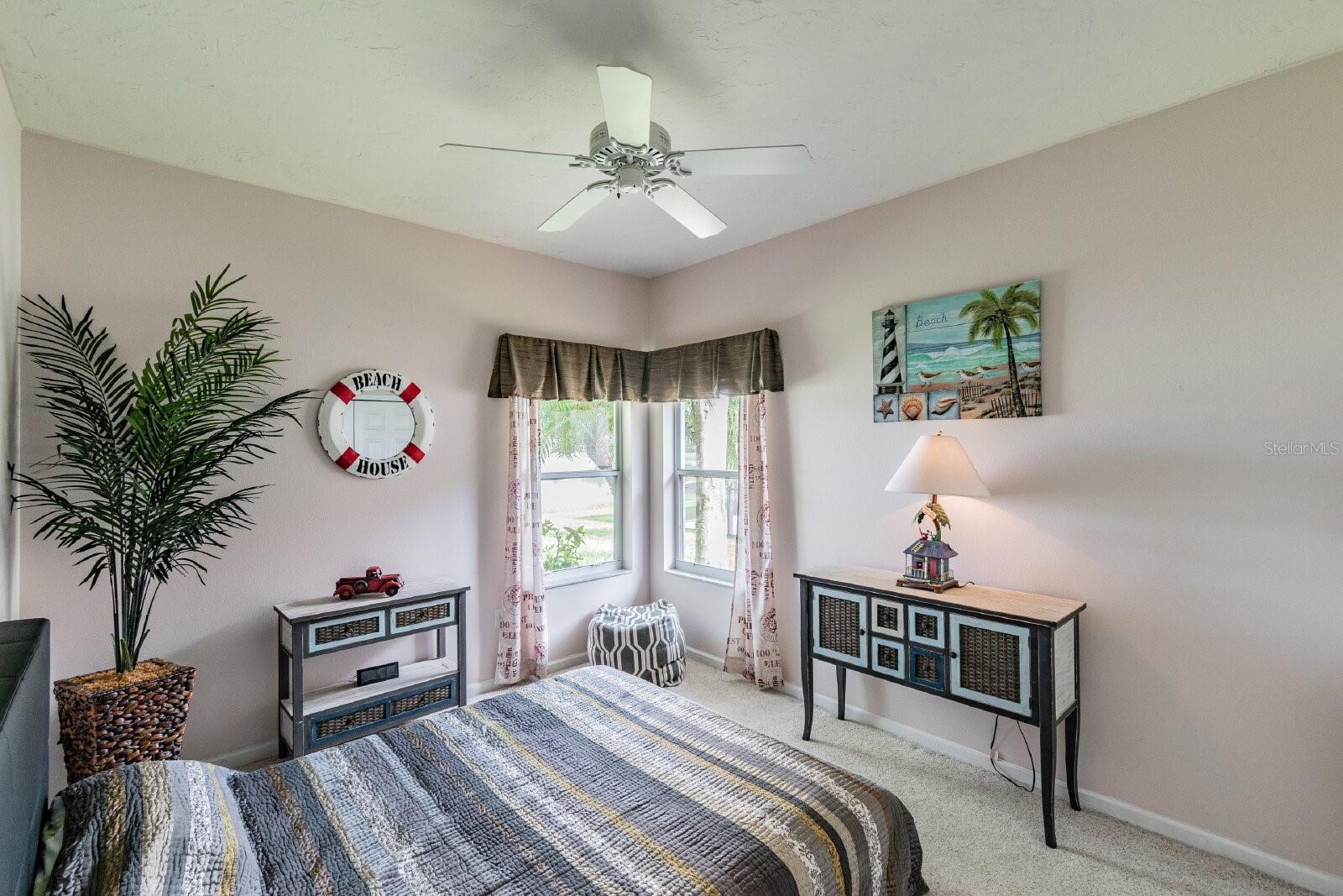 Image 36 of 59 For 4974 Cedar Oak Way