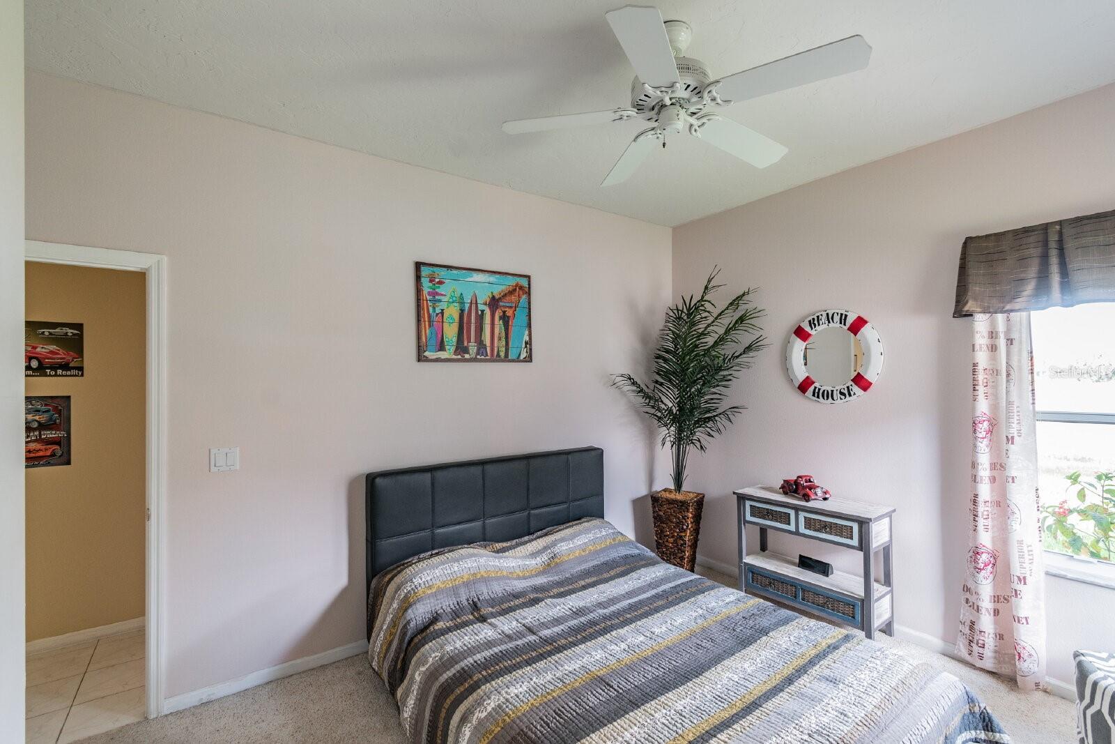 Image 41 of 59 For 4974 Cedar Oak Way