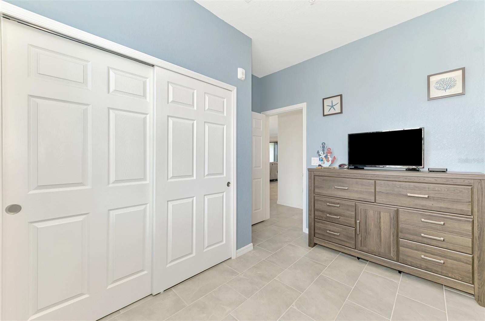 Image 39 of 95 For 10213 Staggerbush Drive 202