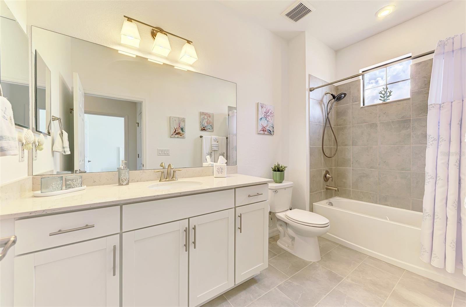 Image 40 of 95 For 10213 Staggerbush Drive 202