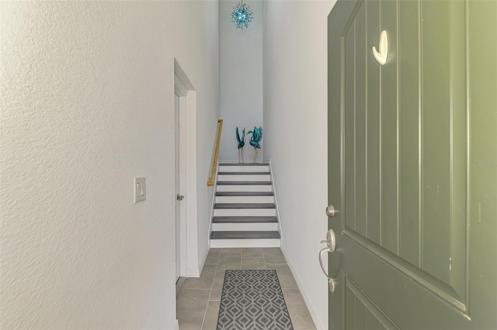 Image 8 of 95 For 10213 Staggerbush Drive 202