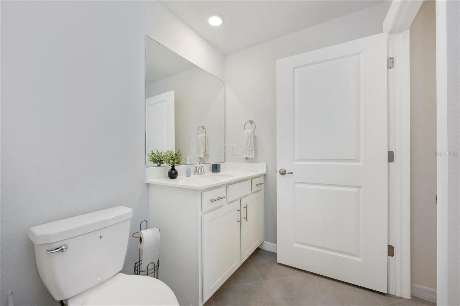 Image 31 of 91 For 17595 Opal Sand Drive 105