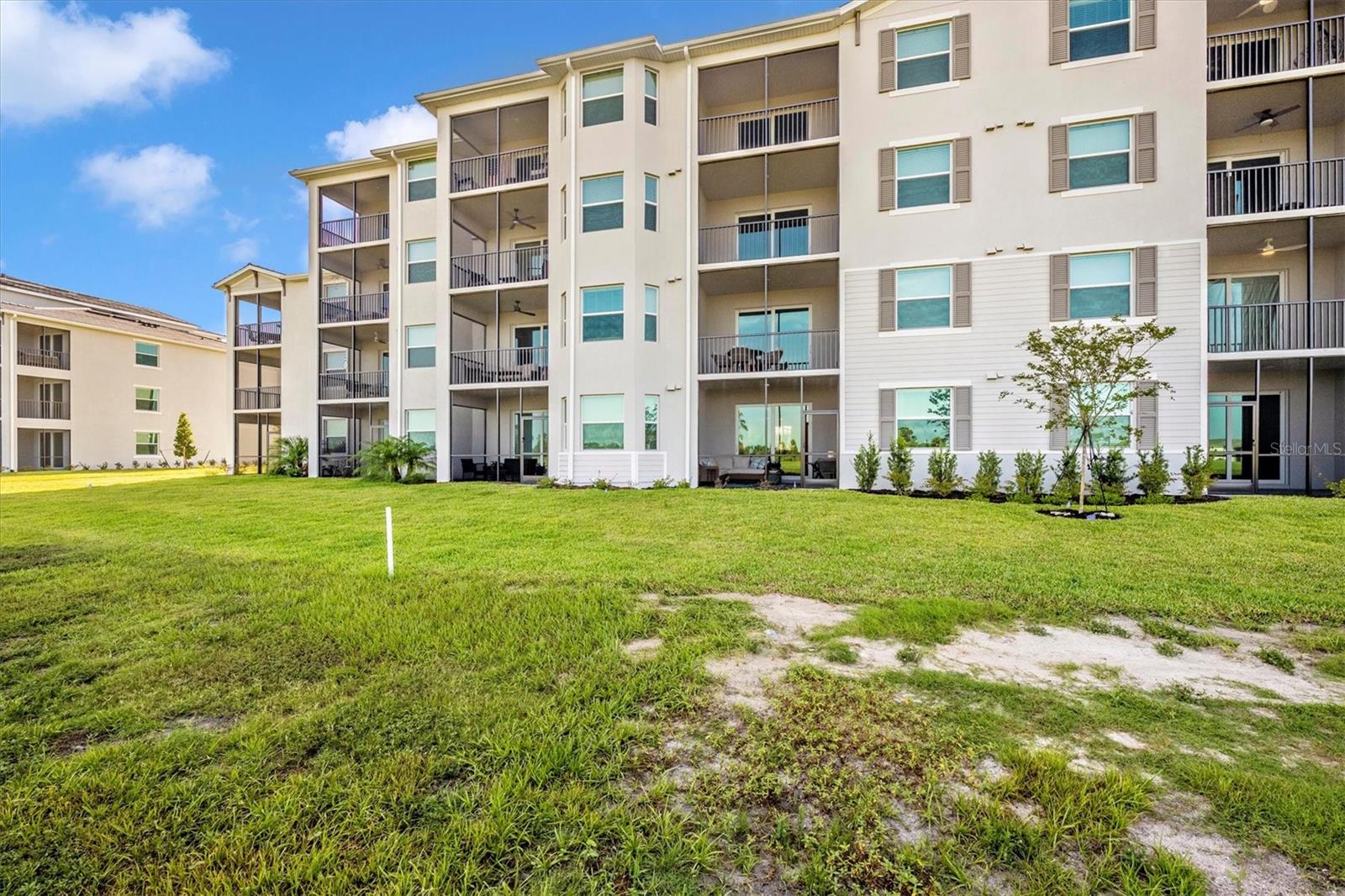 Image 38 of 91 For 17595 Opal Sand Drive 105