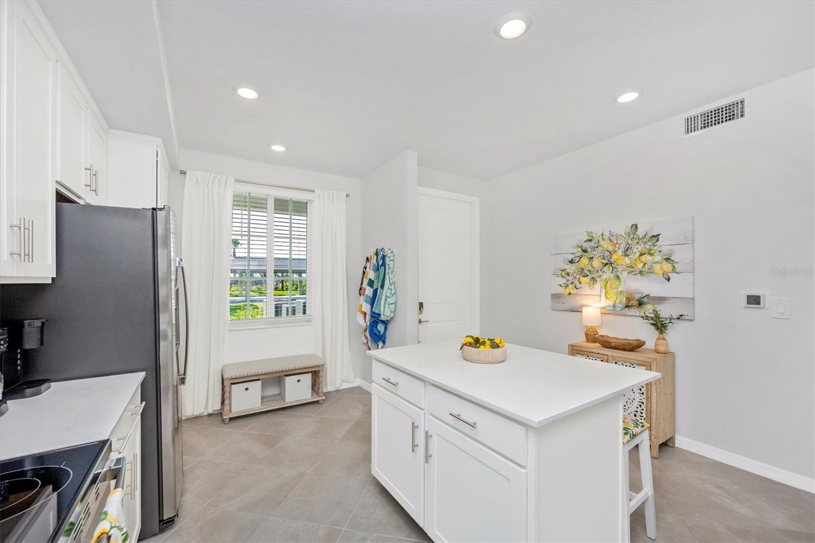 Image 8 of 91 For 17595 Opal Sand Drive 105