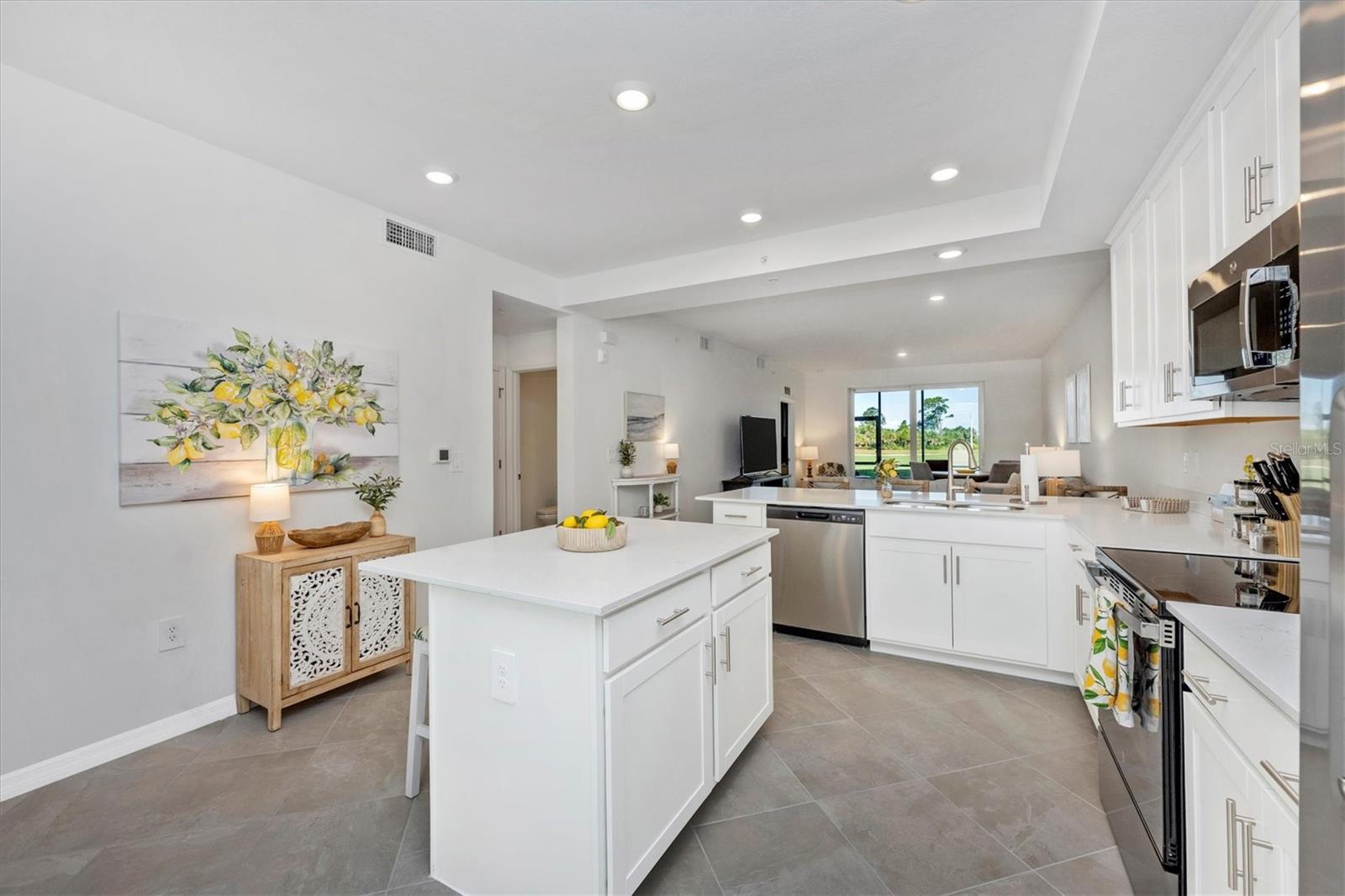 Image 9 of 91 For 17595 Opal Sand Drive 105