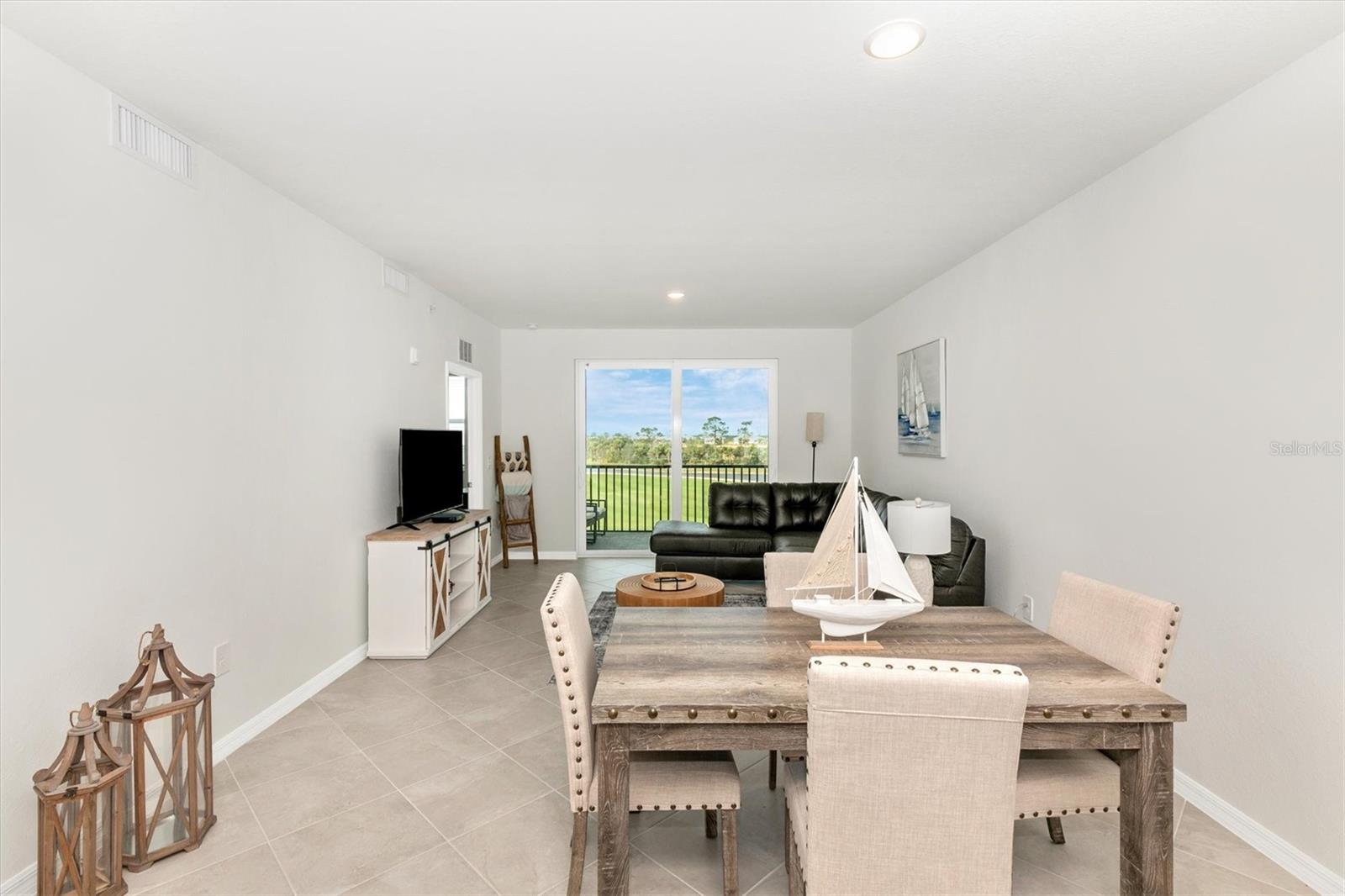 Image 13 of 92 For 17565 Opal Sand Drive 305