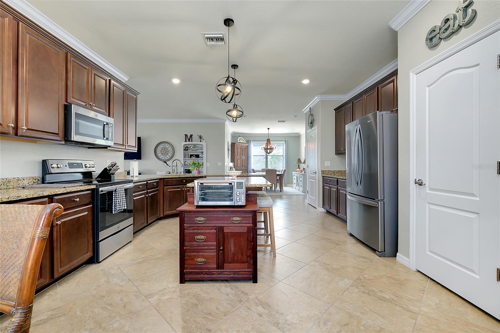 Image 20 of 97 For 13634 Vancanza Drive