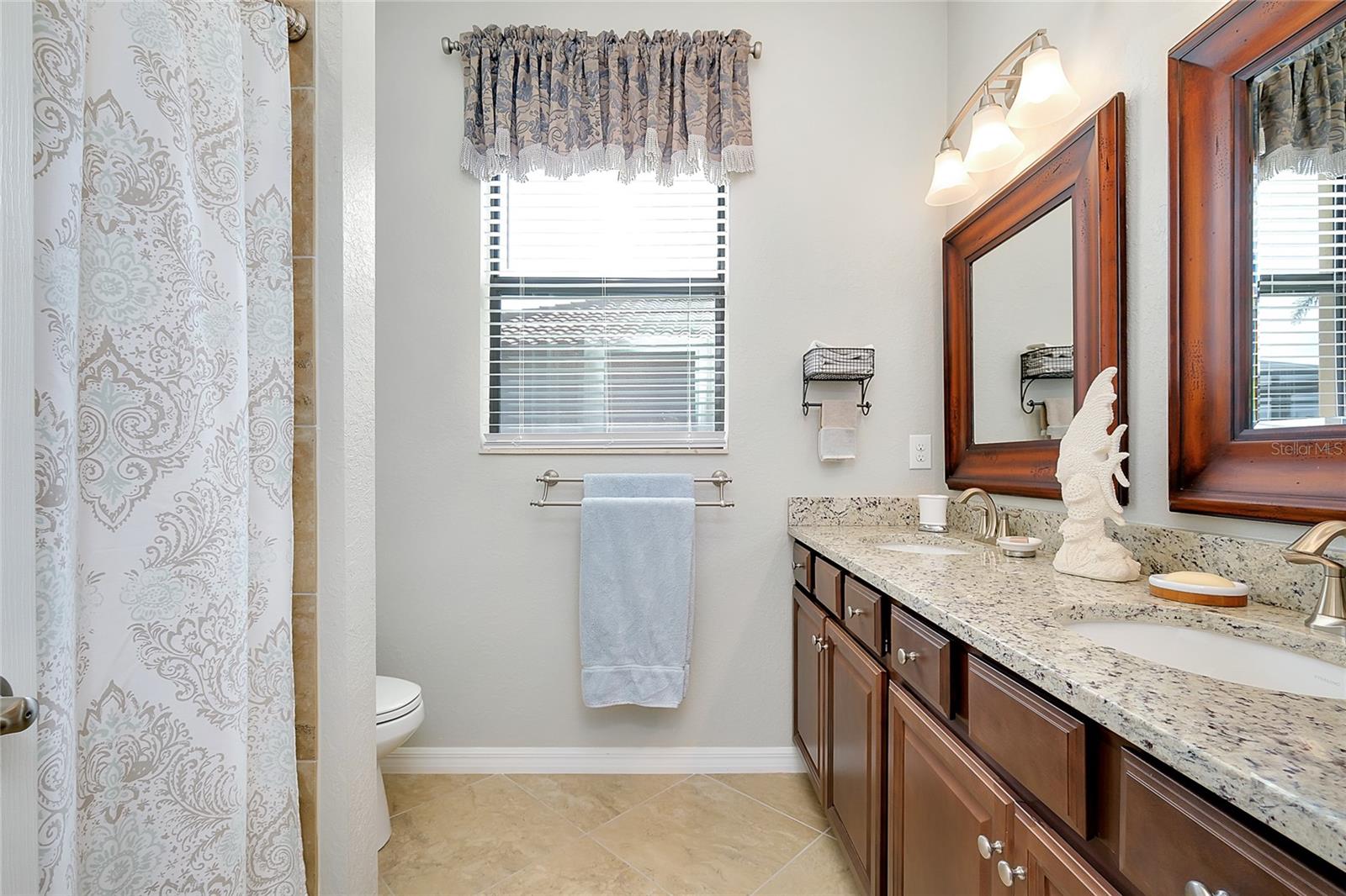 Image 51 of 97 For 13634 Vancanza Drive