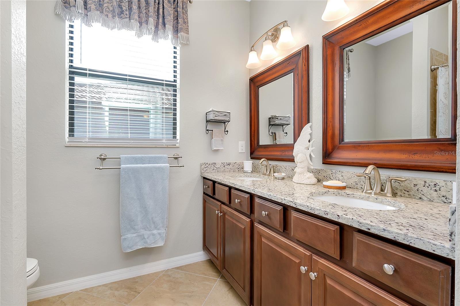 Image 52 of 97 For 13634 Vancanza Drive
