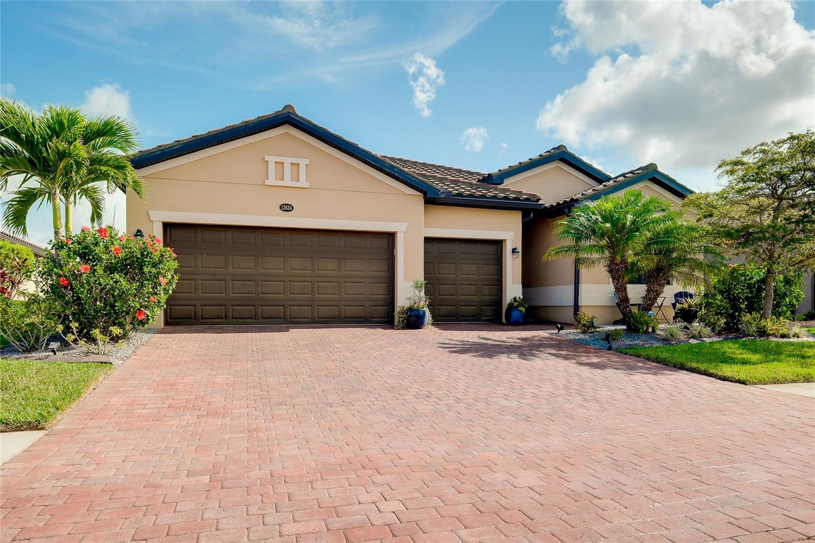 Image 77 of 97 For 13634 Vancanza Drive