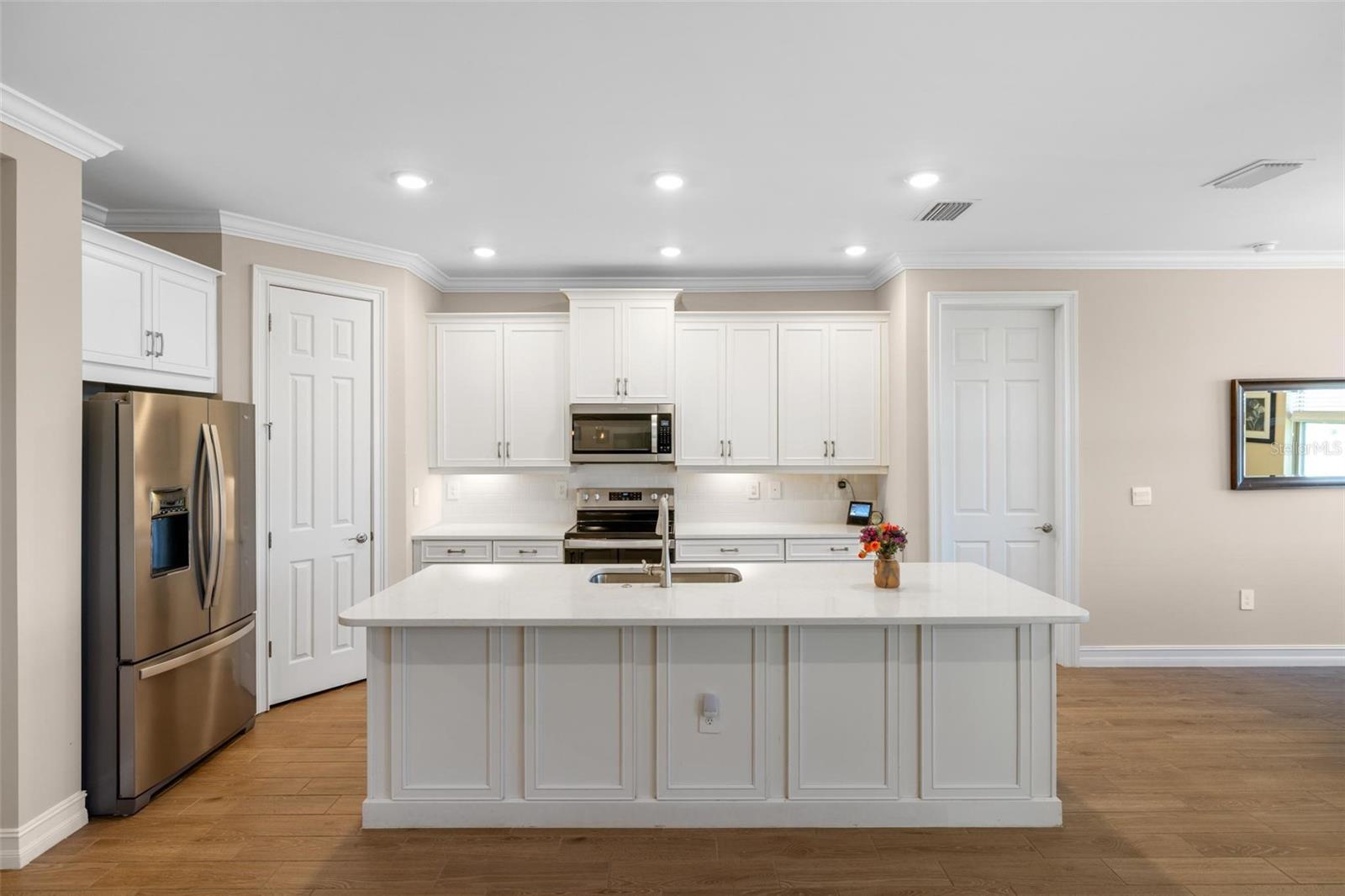 Image 10 of 60 For 660 Ravello Boulevard