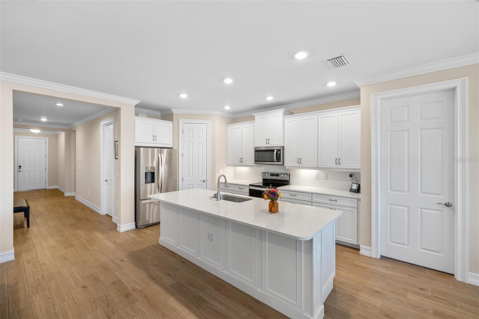 Image 11 of 60 For 660 Ravello Boulevard