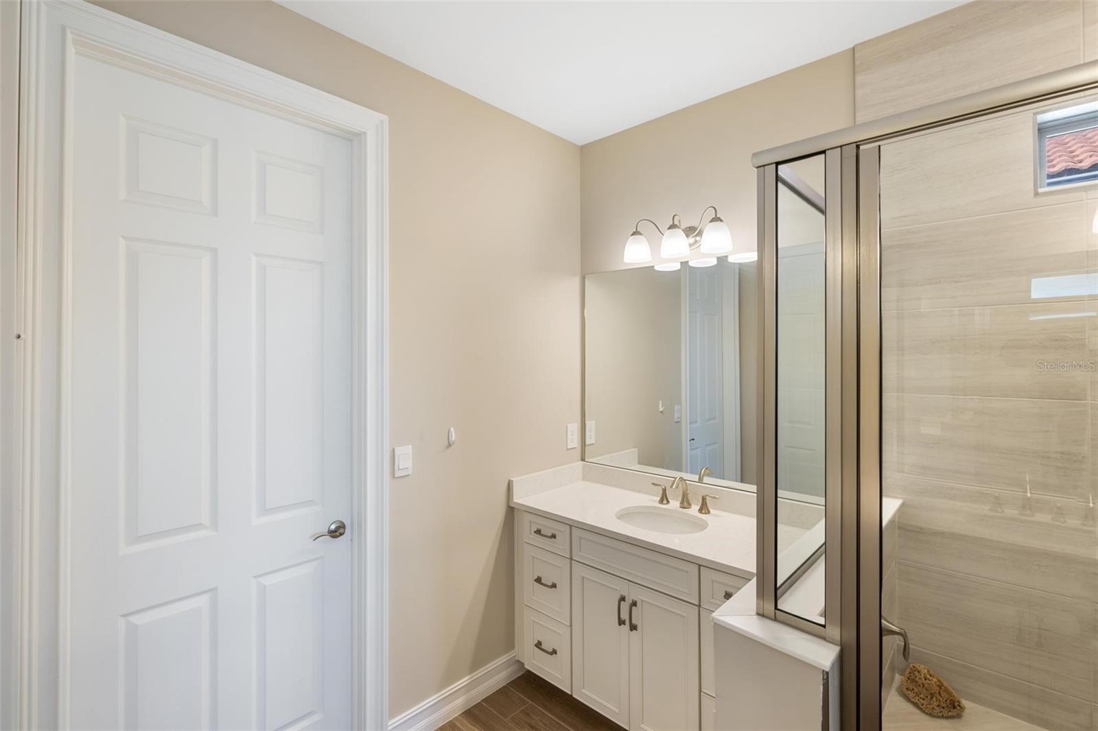 Image 19 of 60 For 660 Ravello Boulevard