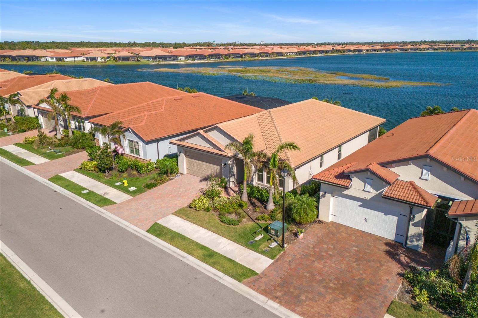 Image 3 of 60 For 660 Ravello Boulevard