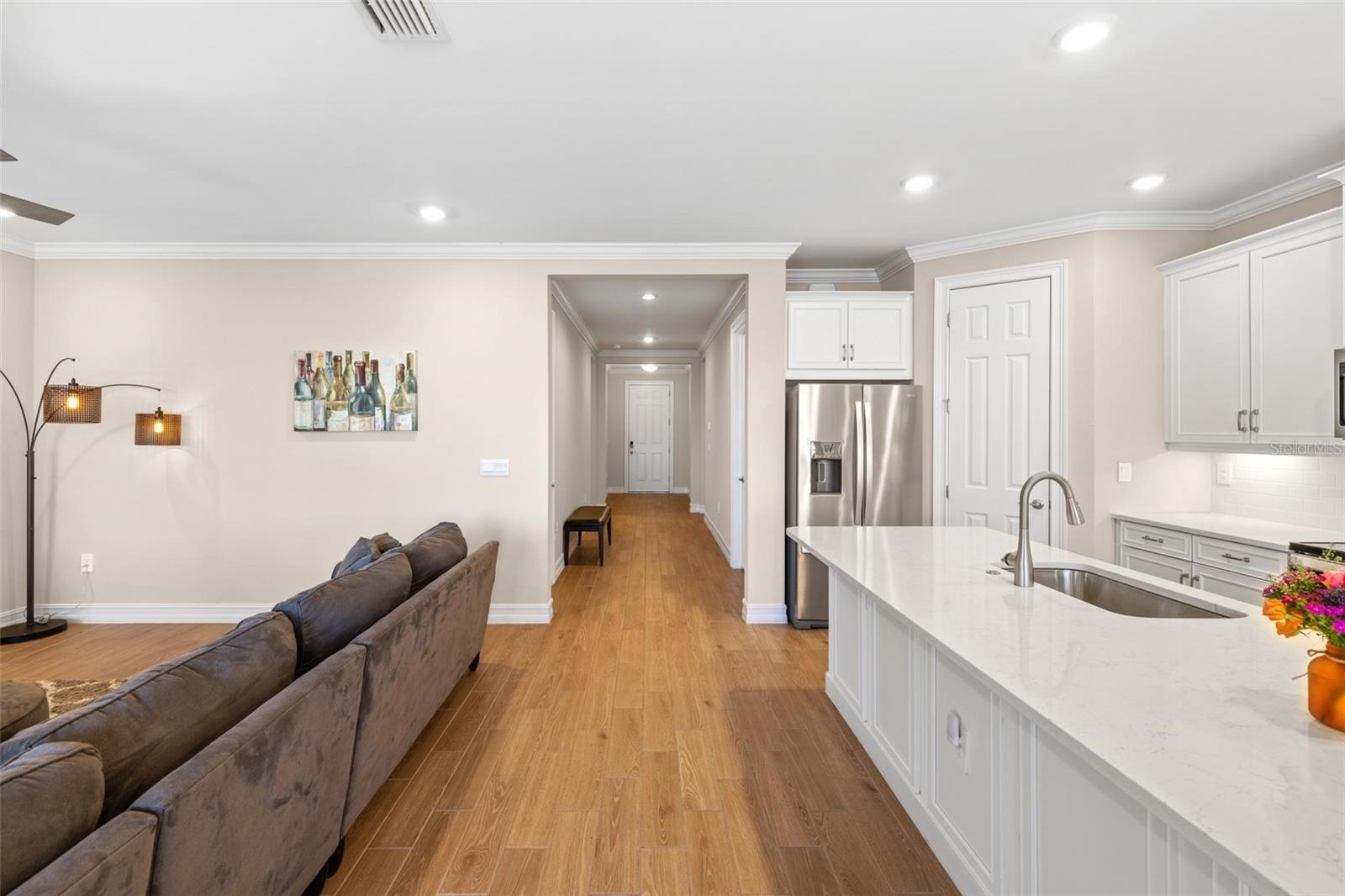 Image 5 of 60 For 660 Ravello Boulevard