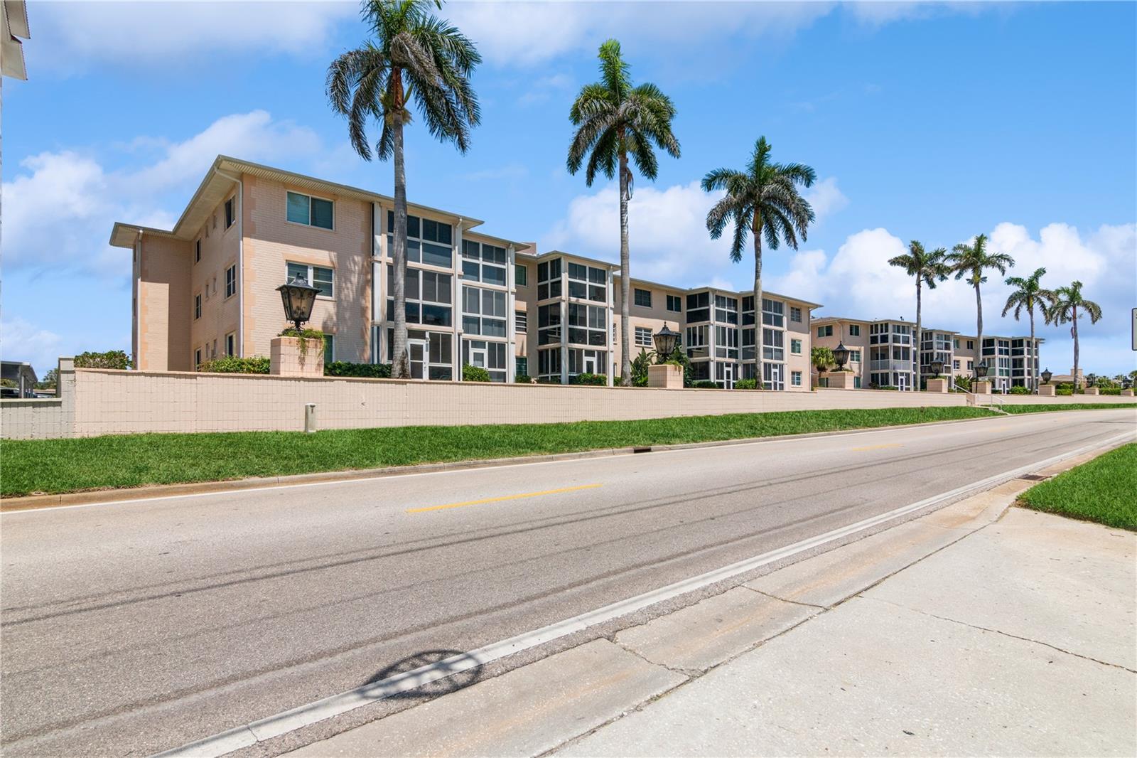 Details for 200 The Esplanade N C19, VENICE, FL 34285