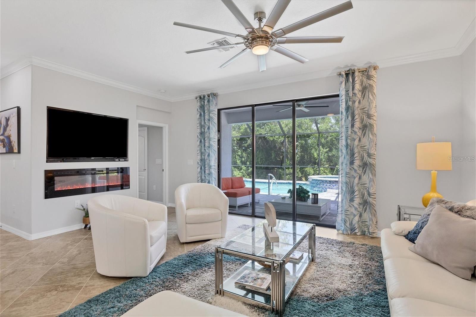 Image 13 of 42 For 12871 Cinqueterre Drive