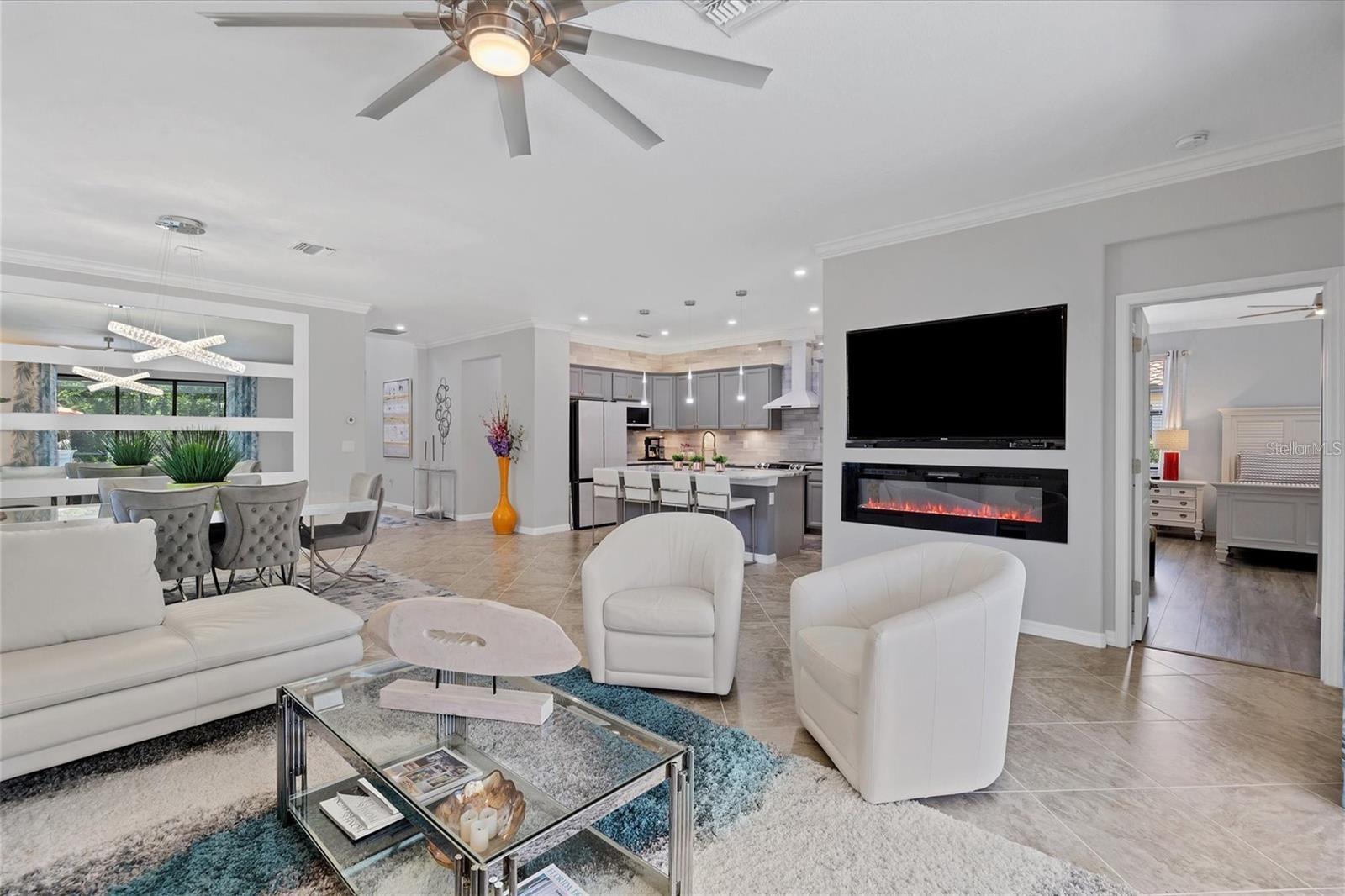 Image 4 of 42 For 12871 Cinqueterre Drive