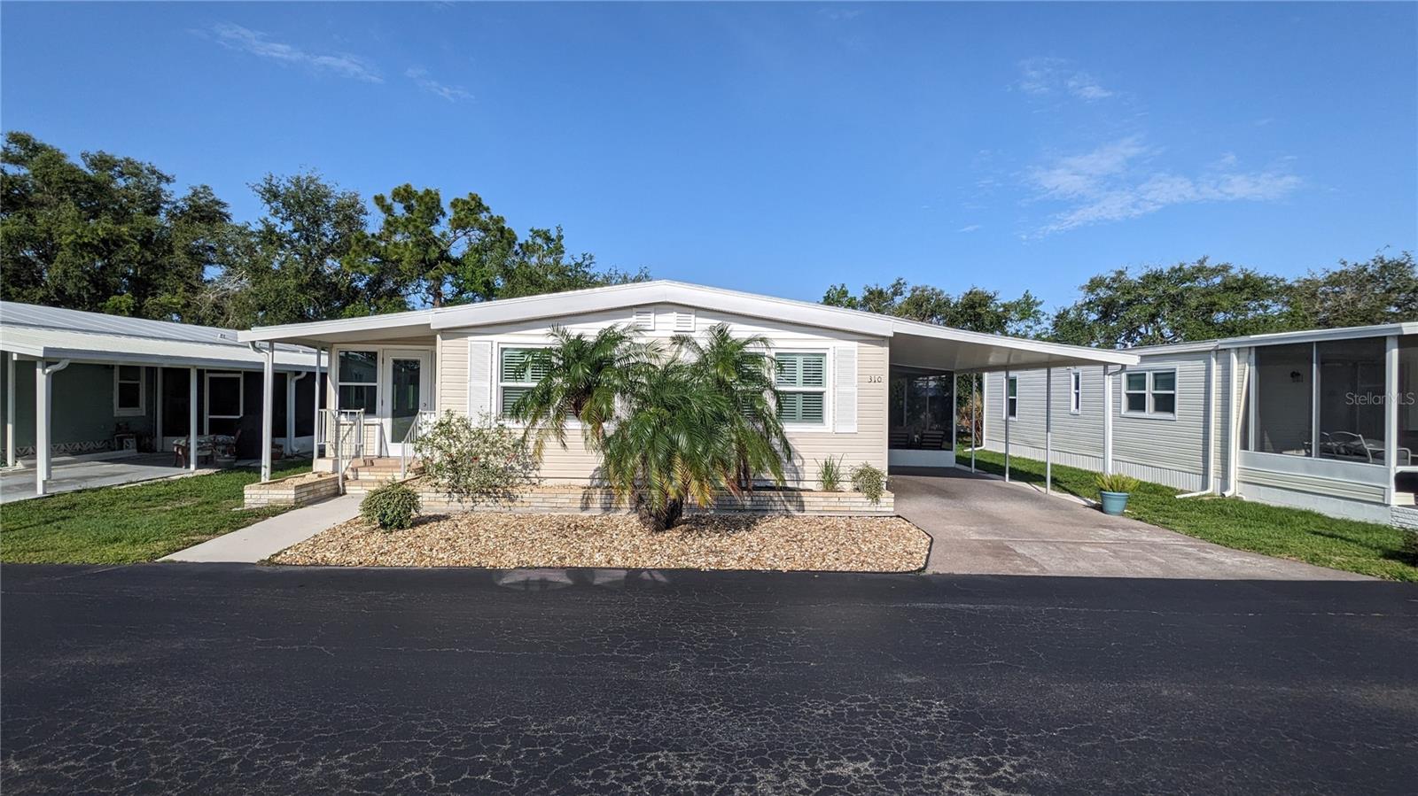 Image 2 of 35 For 310 Tropic Drive