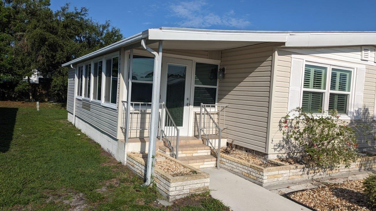 Image 4 of 35 For 310 Tropic Drive