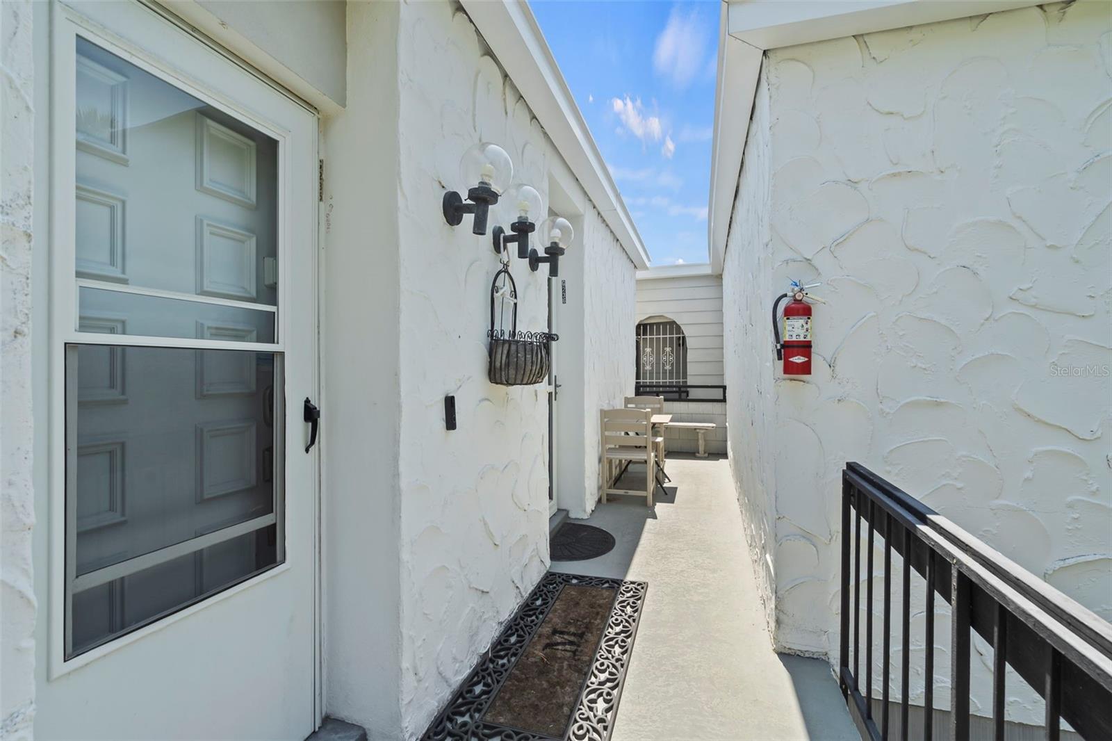 Image 31 of 62 For 1555 Tarpon Center Drive G 235