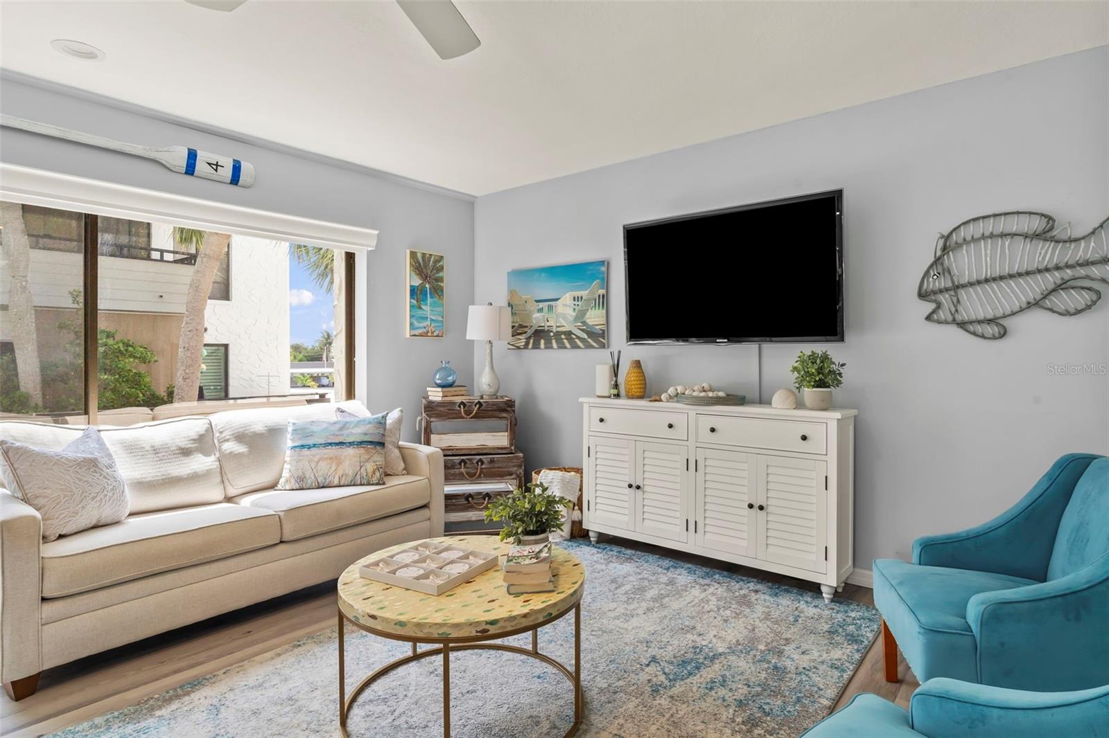 Image 7 of 62 For 1555 Tarpon Center Drive G 235