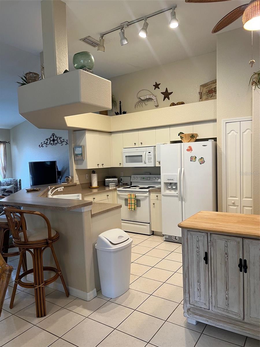 Image 8 of 24 For 7201 L Pavia Boulevard 7201