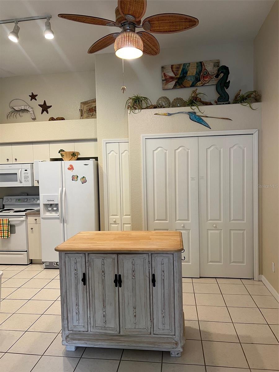 Image 9 of 24 For 7201 L Pavia Boulevard 7201
