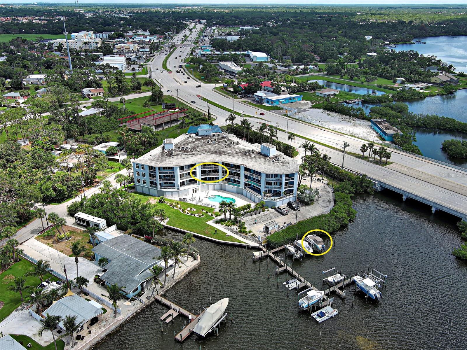 Image 58 of 68 For 516 Tamiami Trail S 303