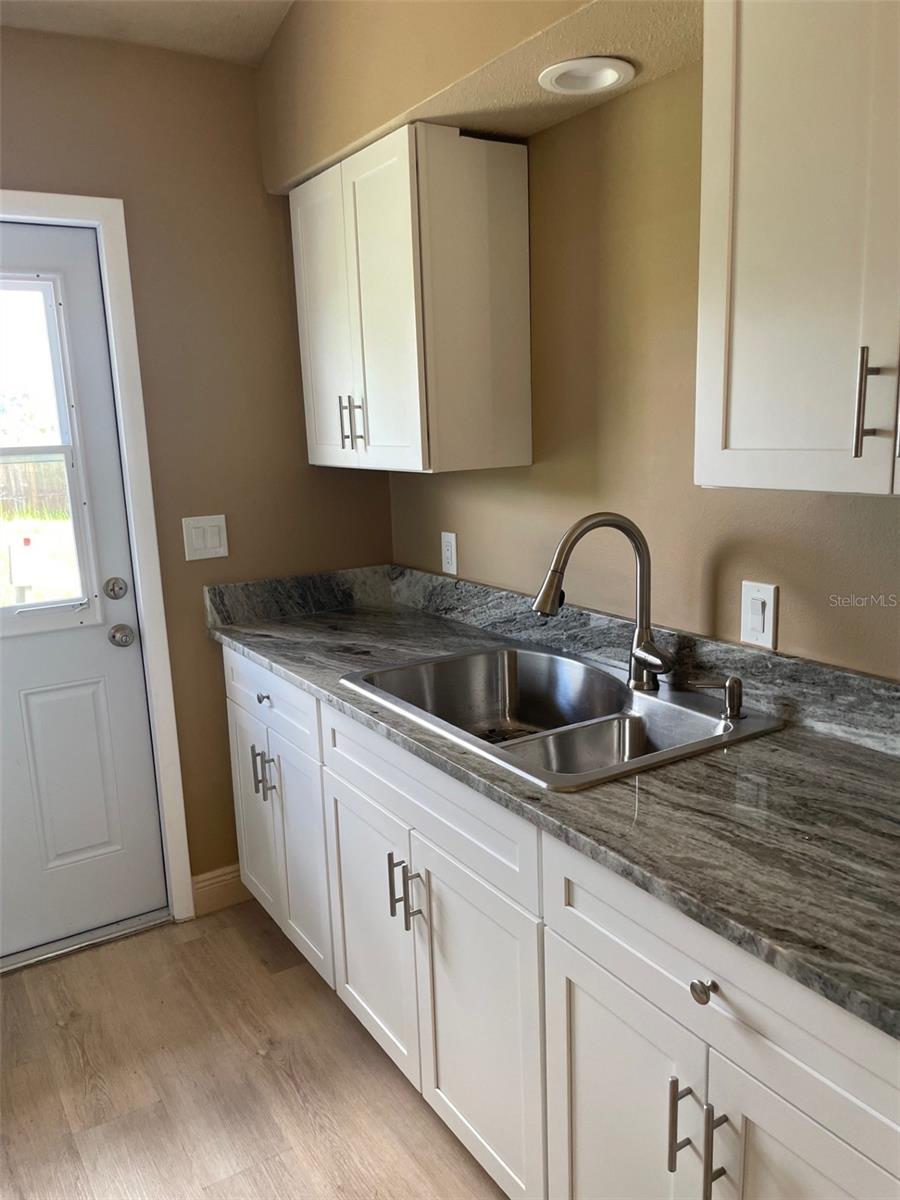 Image 10 of 15 For 11248 Pendleton Avenue A&b