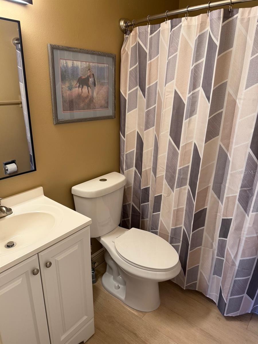 Image 12 of 15 For 11248 Pendleton Avenue A&b