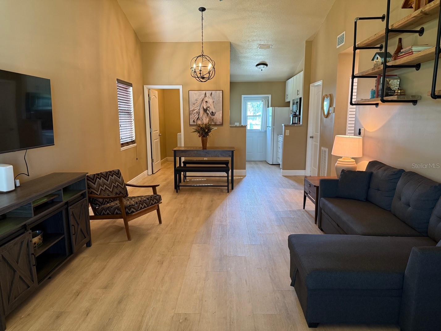 Image 4 of 15 For 11248 Pendleton Avenue A&b