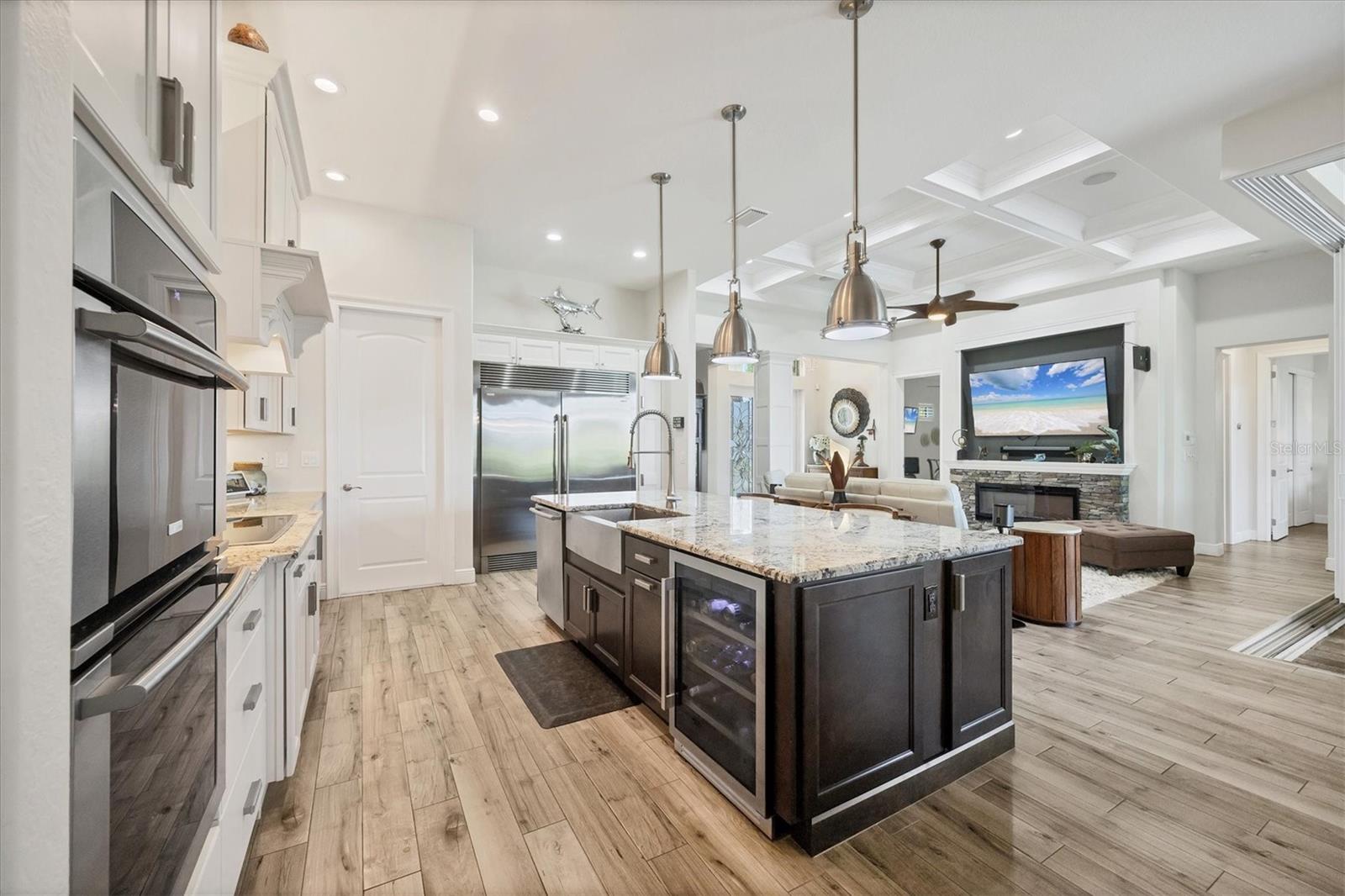Image 21 of 67 For 14398 Fort Worth Circle