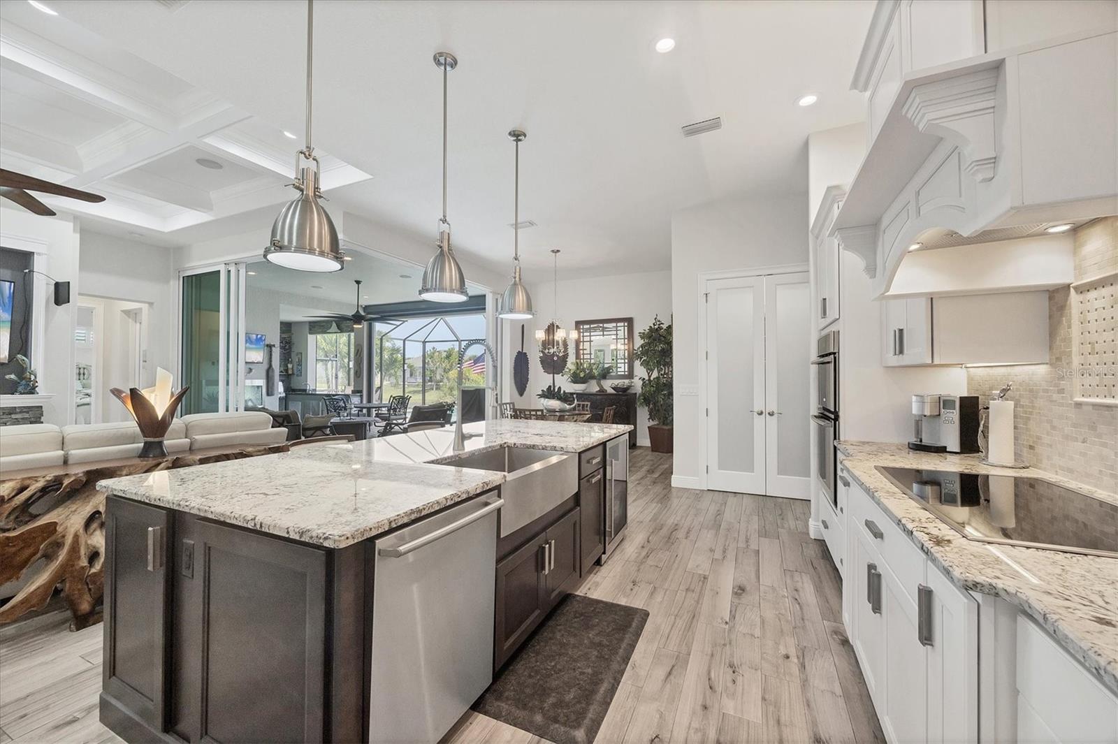 Image 24 of 67 For 14398 Fort Worth Circle