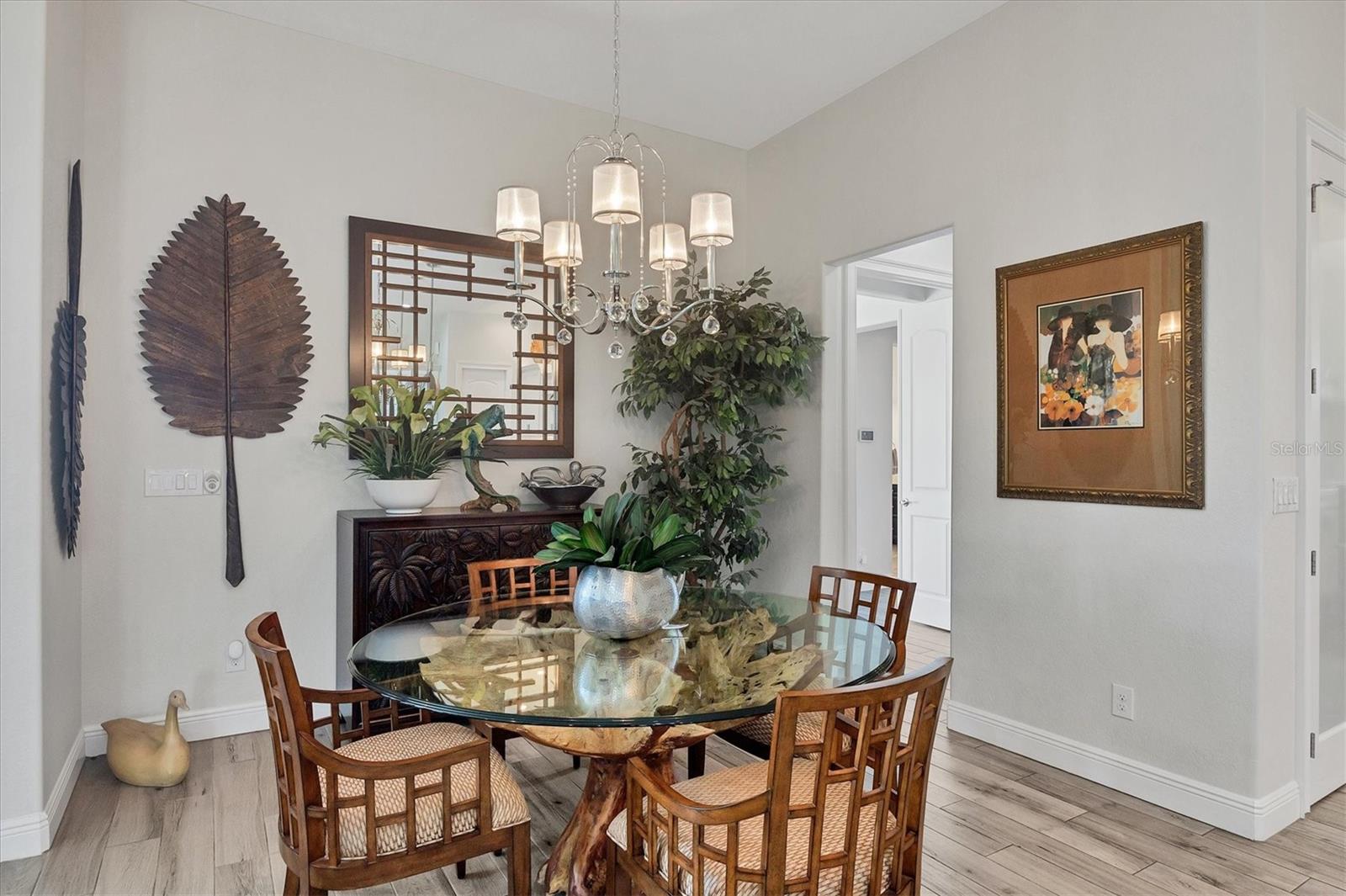 Image 27 of 67 For 14398 Fort Worth Circle