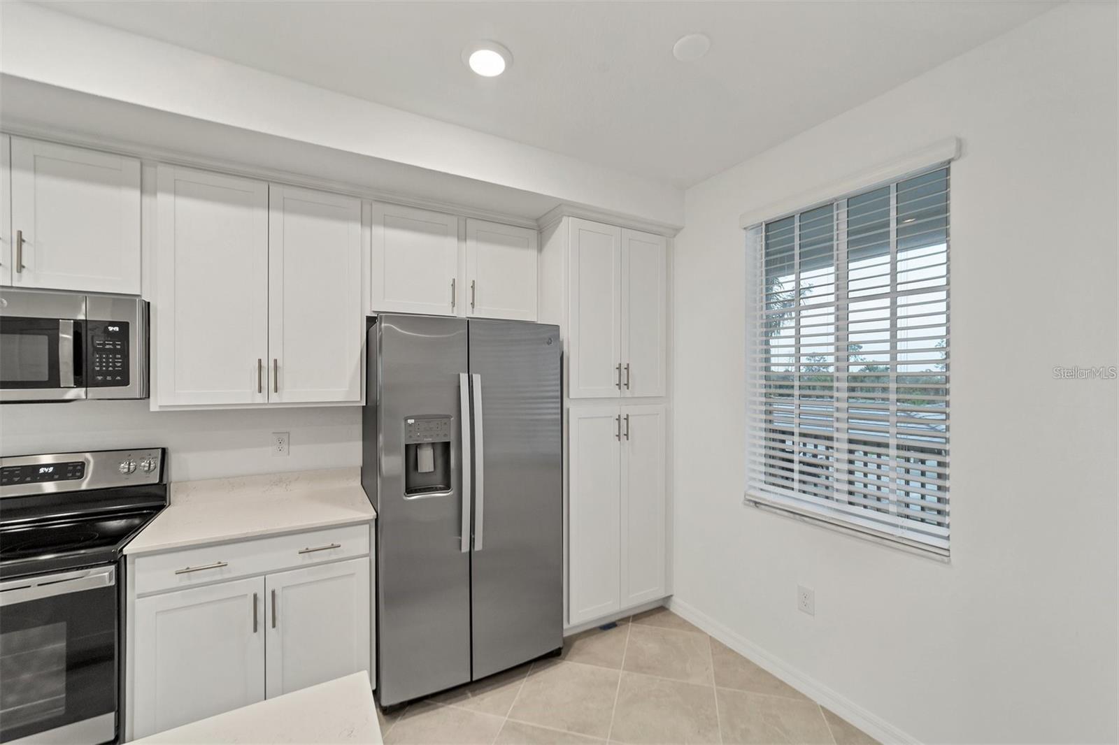 Image 7 of 32 For 17595 Opal Sand Drive 205