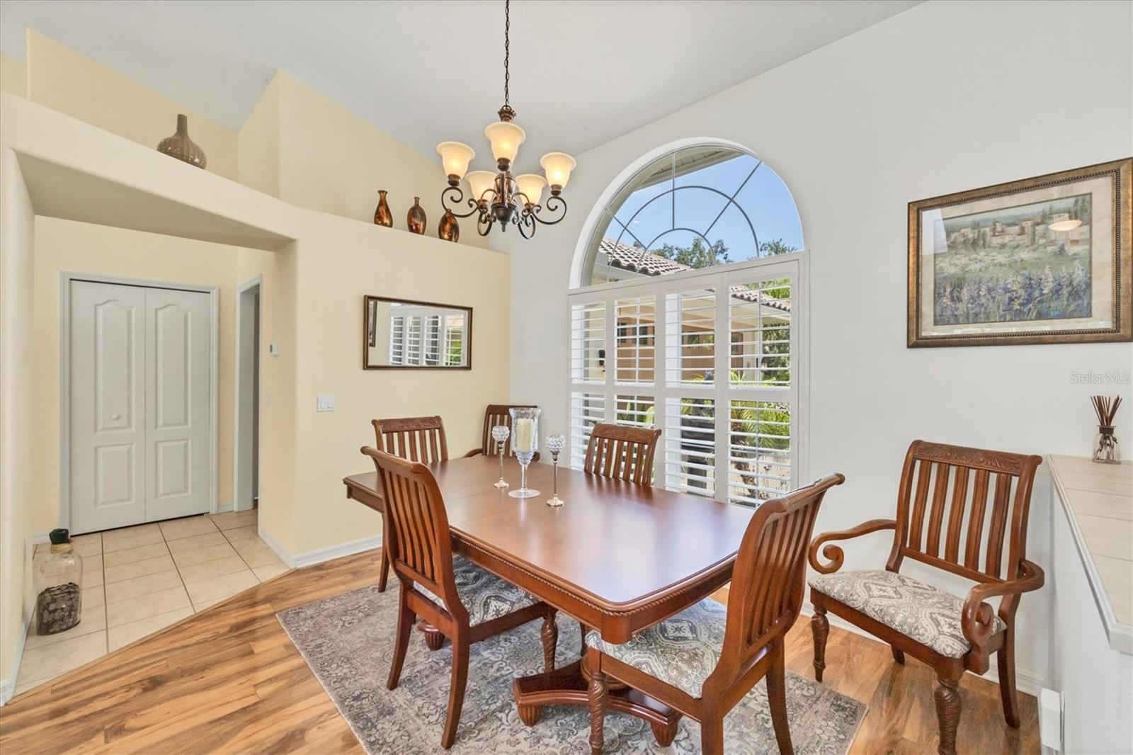 Image 11 of 52 For 188 Grand Oak Circle