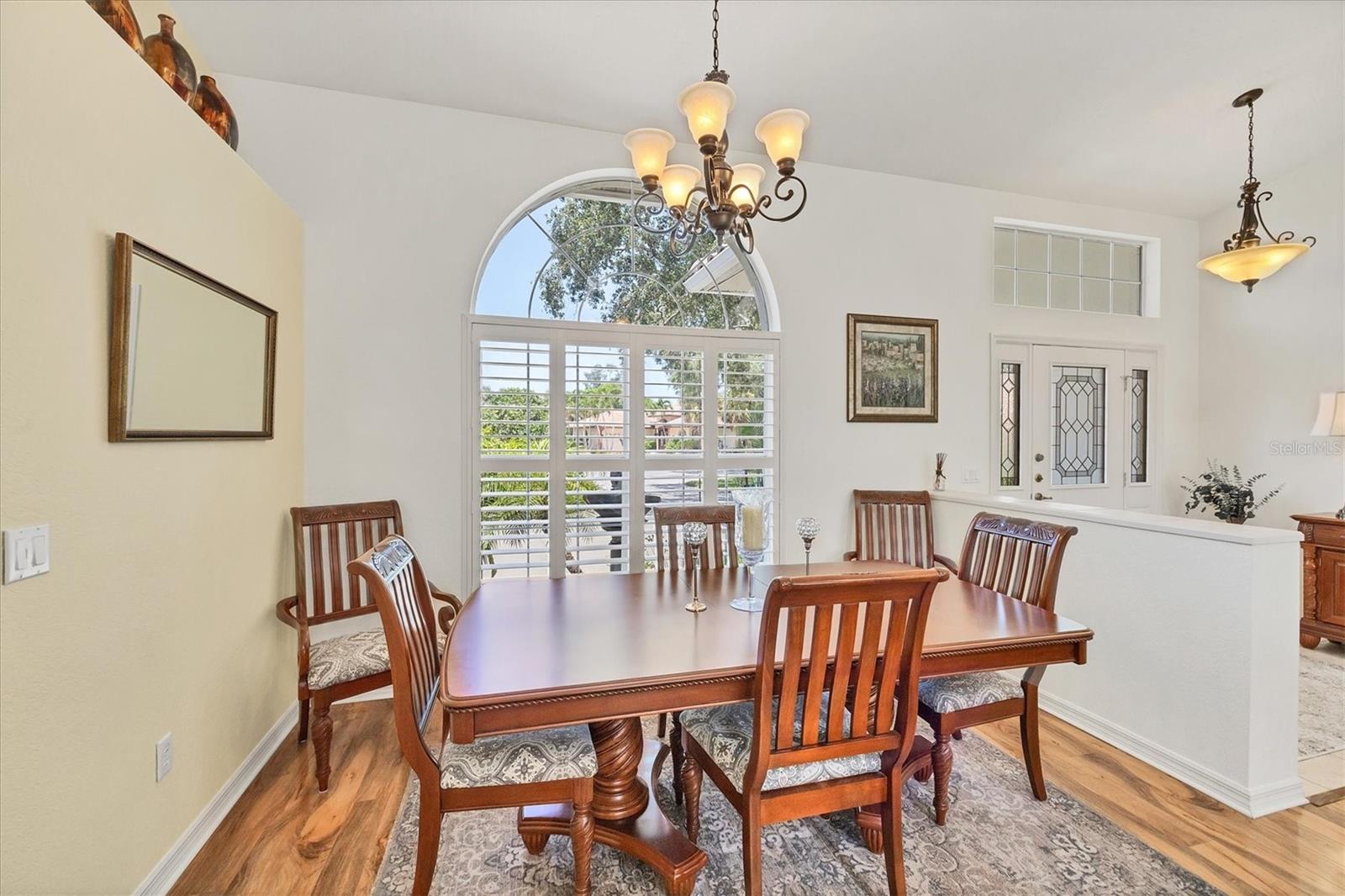 Image 12 of 52 For 188 Grand Oak Circle