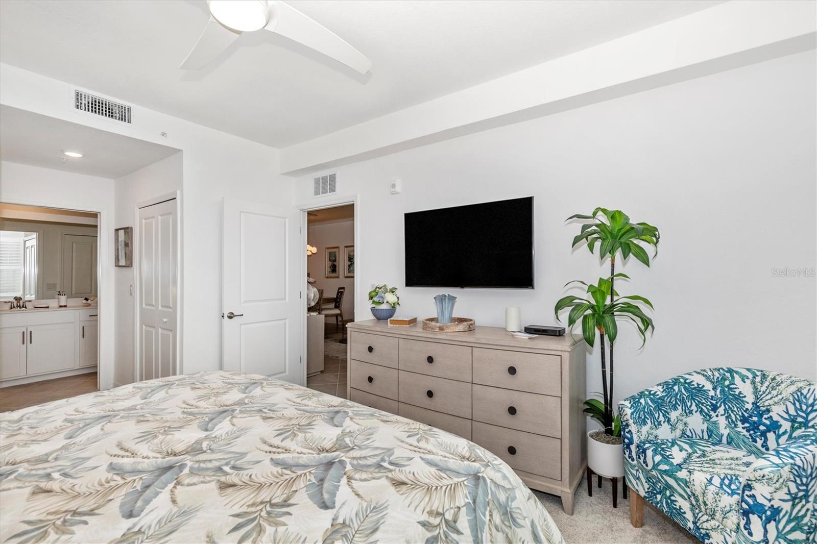 Image 23 of 96 For 12280 Wellen Golf Street 304